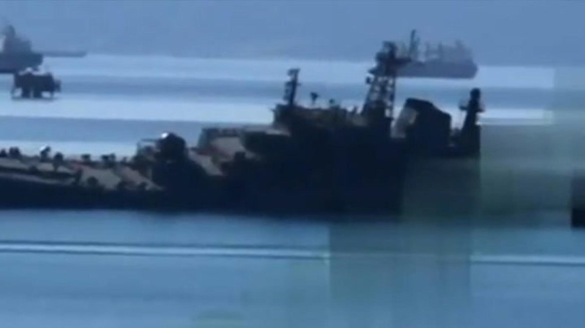 Атака на российский корабль сегодня. Оленегорский Горняк подбит. Оленегорский Горняк большой десантный корабль. Подбили корабль в черном море.