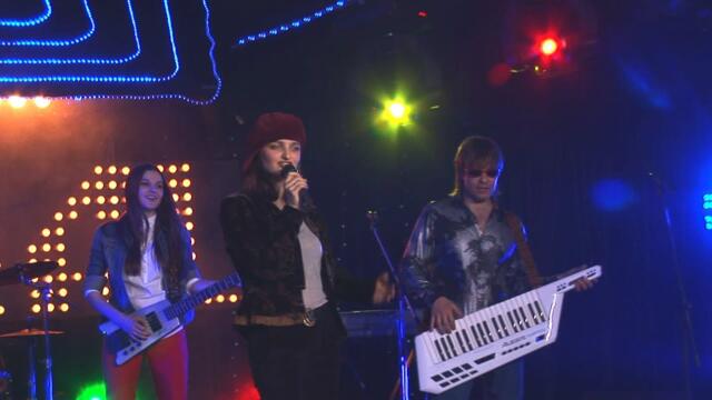 Группа Леди, солистка Наташа Ранголи  -  Снежный мальчи