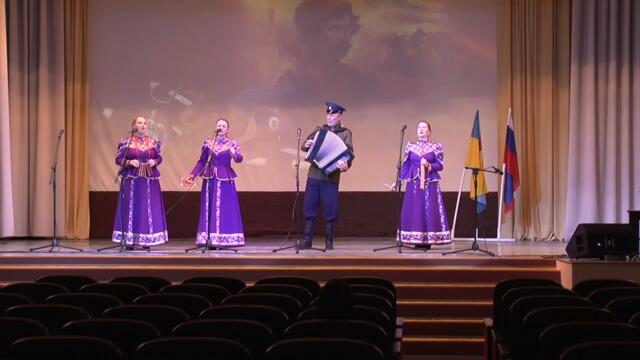 "А где ж ты была моя не чужая"