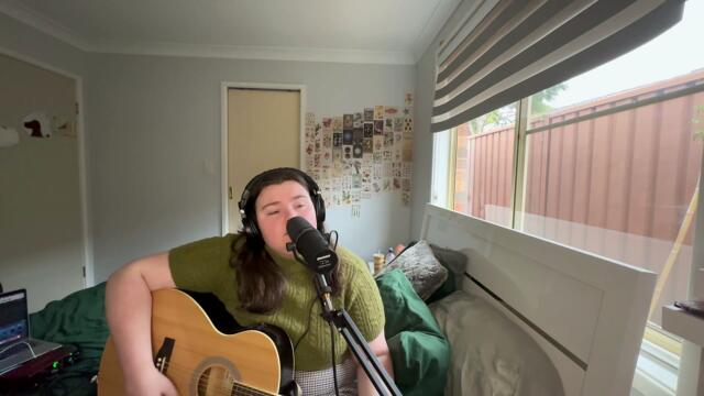 'In My Room' With Mikayla Pasterfield