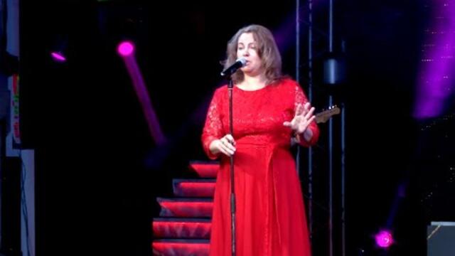 Анна Неберекутина  -  Уходя Уходи!