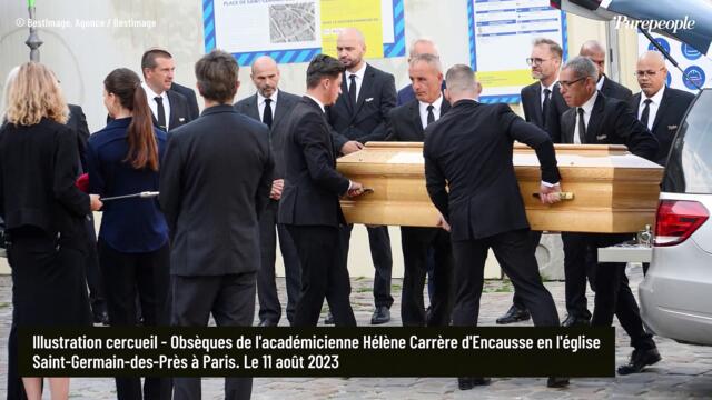 PHOTOS Obsèques d'Hélène Carrère d'Encausse : sa fille Marina effondrée et épaulée par son frère et sa soeur