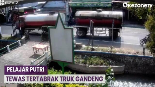 Dua Pelajar Putri Tertabrak Truk Gandeng, 1 Tewas