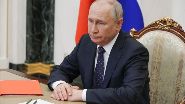 Vladimir Putin is being targeted by another military group who warns the ‘world is in danger'