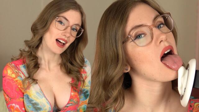 ASMR ~ What do I think about while Ear Licking ??