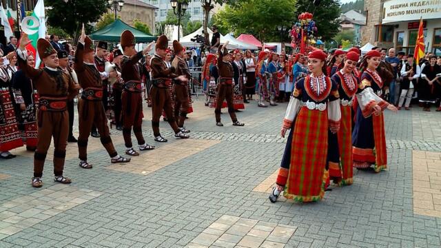 Близо 4000 изпълнители се надпяваха, надсвирваха и надиграваха три дни в Неделино