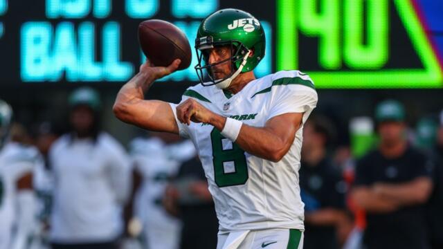 Concerns Over Aaron Rodgers' Calf Injury and Offensive Line