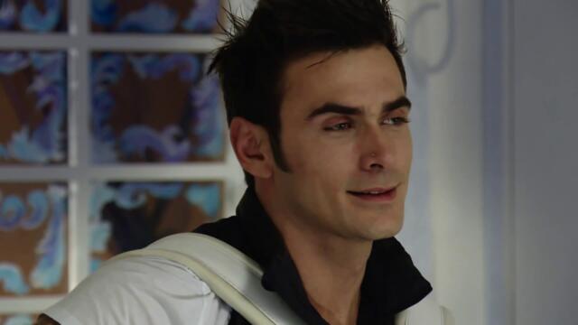 Пётр Дранга   -  "Под небом Парижа".