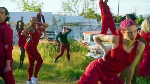 Kylie Minogue : le making-of de son clip "Padam Padam"