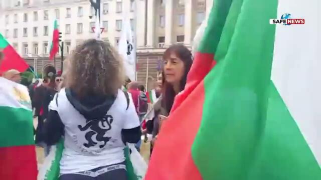 Започна протестът на Възраждане и искане за оставка на "сглобката"