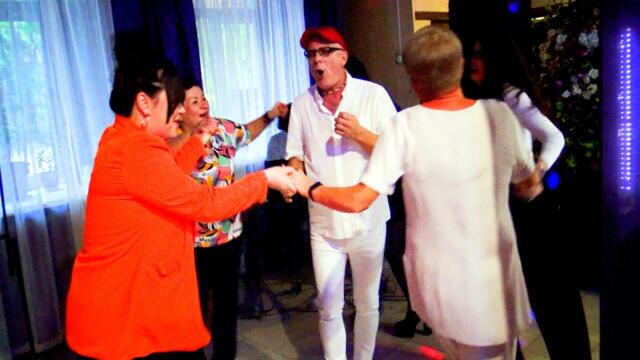 Валерий Палаускас - По уши влюбиться