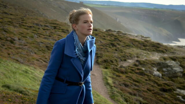 Жената на скалите (синхронен екип, дублаж по Диема Фемили на 04.10.2014 г.) (запис)