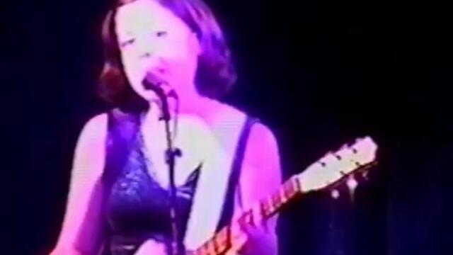 Sleater-Kinney, The Roxy, Boston, MA, 22 Sept. 2000 (full concert)
