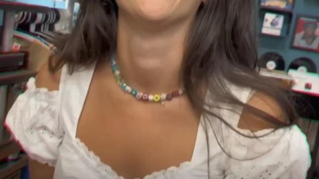 On découvre avec Philippine des morceaux récents à ajouter à ta playlist !