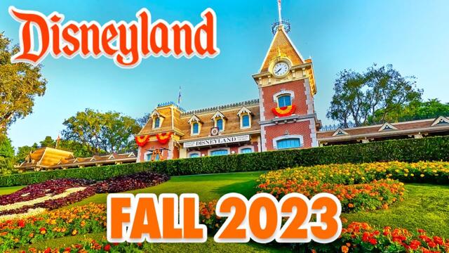 Disneyland Fall 2023 Walkthrough: Haunted Mansion Holiday, Halloween Merch & Walkthrough [4K POV]