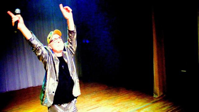 Валерий Палаускас   -  "Люблю тебя я без сомнения" ...