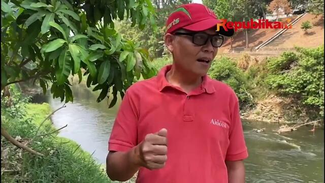Warga Resah dengan Tercemarnya Sungai Cileungsi