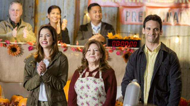 Битки за тиквения пай (синхронен екип, дублаж на Саунд Сити Студио, 03.07.2022 г.) (запис)