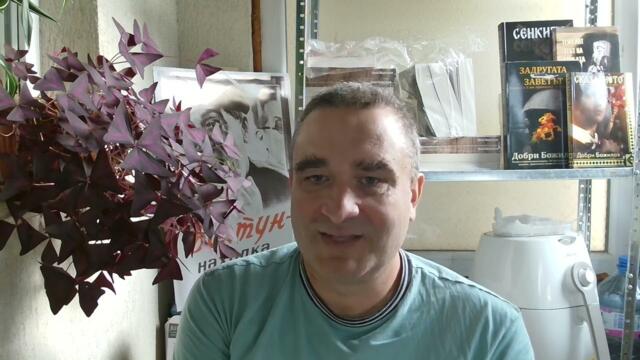 Елена Поптодорова стана лектор по "Изкуствен интелект"... Скоро Мони Паси - космонавт...