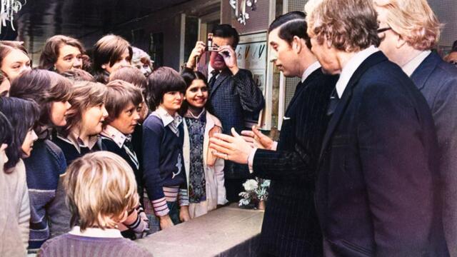 Sheffield retro: pictures show life in Sheffield in 1975 - seen in colour for the first time