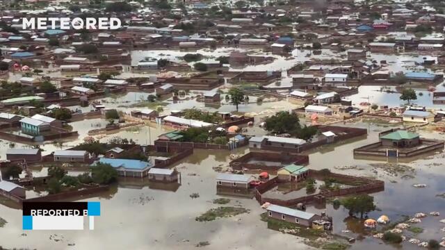 Terrible floods in Elwak, Kenya.