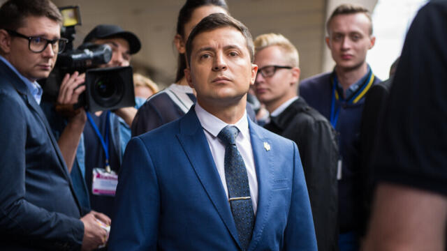 Слуга на народа: Филмът (синхронен екип, дублаж на Доли Медия Студио по Нова телевизия, 24.06.2022 г.) (запис)