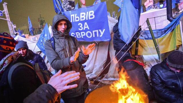 Борбата за власт доведе Украйна до пропаст