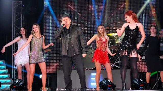 Андрей Гражданкин  -  "Разная"