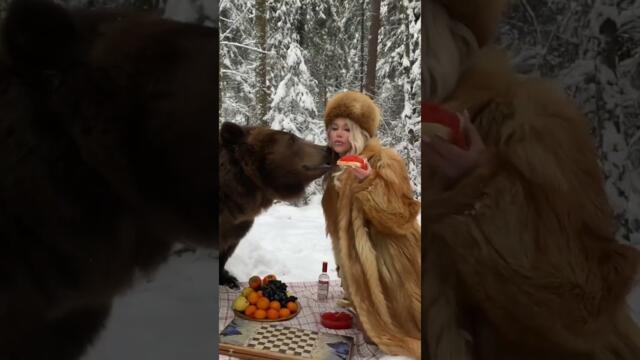 Маша и медвед - русская версия 🤍 #макияжмосква #makeuptransformation