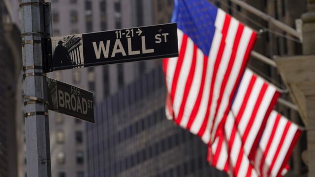 Stocks Mixed Ahead of Federal Reserve Rate Decision