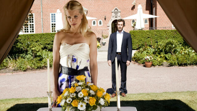 Никога не целувай милионер (синхронен екип, дублаж по Диема Фемили на 06.04.2013 г.) (запис)