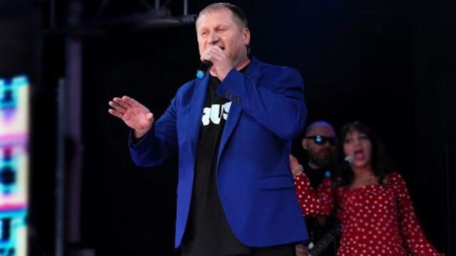 Руслан Исаков (RUS)  - "Какая красивая мама"