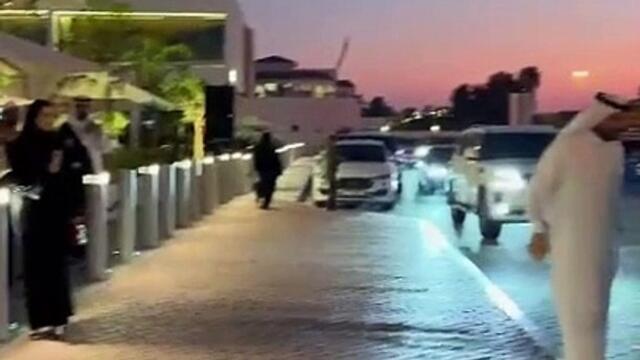 Dubai cafe staff react after Sheikh Mohammed pays surprise visit_1