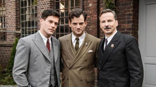 Дуелът на братята: Историята на Адидас и Пума (синхронен екип, дублаж по БНТ 1 на 15.07.2018 г.) (запис)