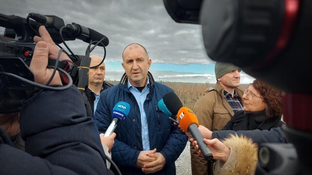 Румен Радев: Оттук нататък всяка сглобка ще прекроява основния закон съобразно своите зависимости.