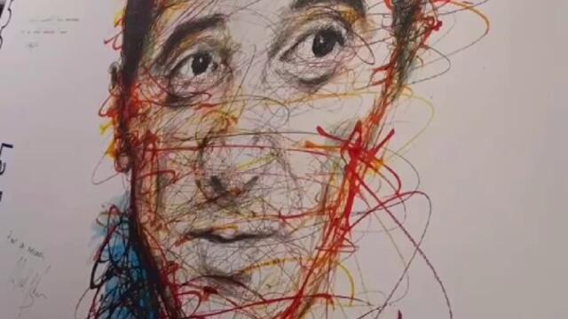 Charles Aznavour : voici le timbre commémorant les 100 ans du chanteur