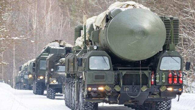 Russia Deploys Dozens of RS-24 YARS Nuclear Missiles - Intercontinental Thermonuclear Missiles