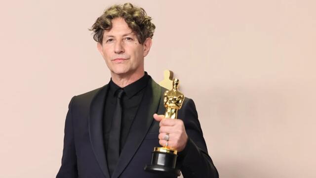 Open Letter With Over 450 Signatures Condemns Jonathan Glazer's 'Zone of Interest' Oscars Speech | THR News Video