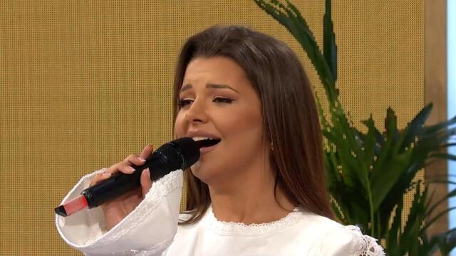 Sandra Mladenović - Svu noć mi bilbil prepeva