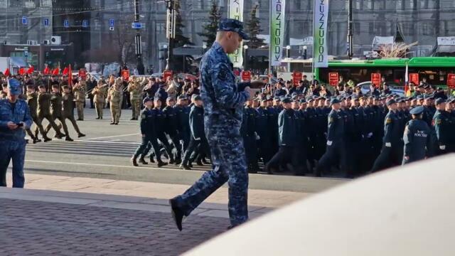 Первая репетиция парада в честь Дня Победы на площади Революции. Челябинск. 2024г.