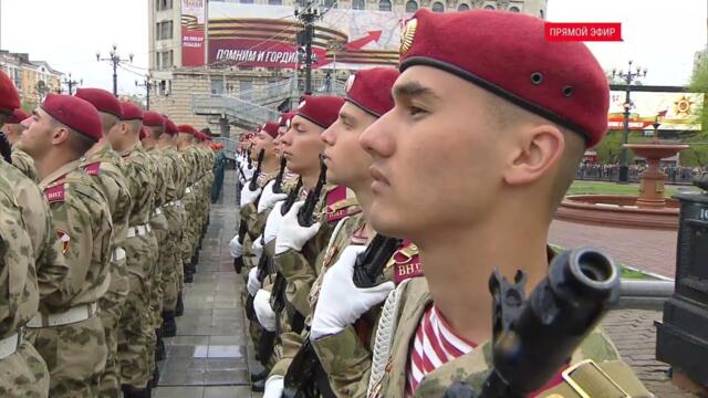 Военный парад в честь 79-летия Великой Победы в Хабаровске / Прямая трансляция