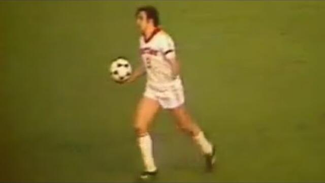 Michel Platini gives a lesson on ball control