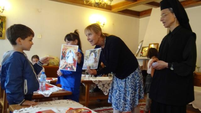 Урок по Вероучение за деца и възрастни в Драгалевски манастир. Дете разказва за Света гора, Атон.