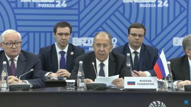 ПРЯМАЯ ТРАНСЛЯЦИЯ: Лавров выступает с приветственным словом на министерской встрече БРИКС