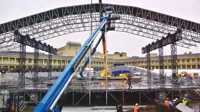 Watch stage being built at The Piece Hall 2024 from start to finish