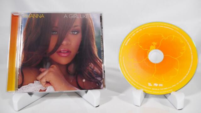 Rihanna - A Girl Like Me CD Unboxing