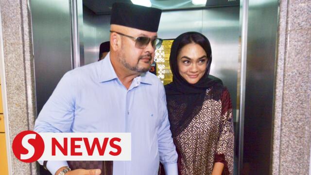 Harith Iskander and Jezamine Lim divorce after 14 years of marriage