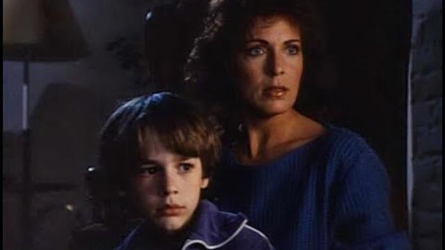 Покана за ада (1984) - екшън филм