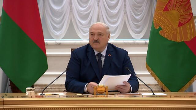Лукашенко: Мы, мужики, можем откровенно об этом говорить! // Встреча с министрами внутренних дел