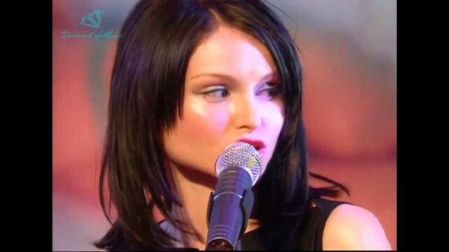 Spiller feat. Sophie Ellis-Bextor - Groovejet (If This Ain't Love) - Top of the Pops 25/08/2000 (HD)